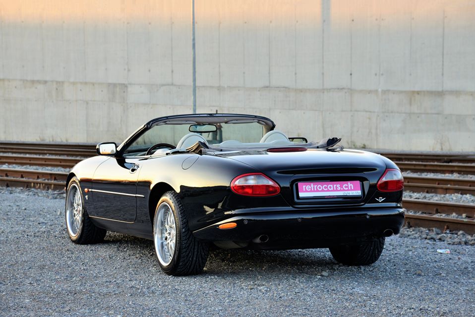 Jaguar XK8 Convertible