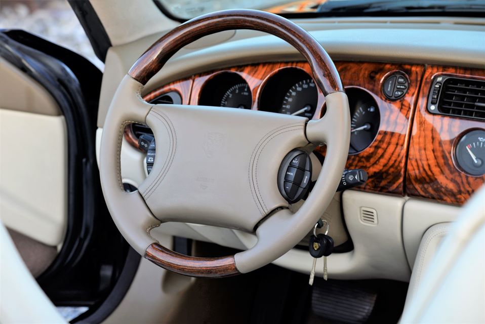 Jaguar XK8 Convertible