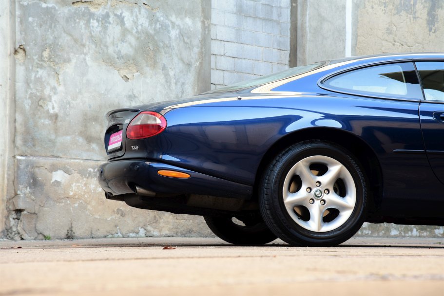 Jaguar XK8 Coupe