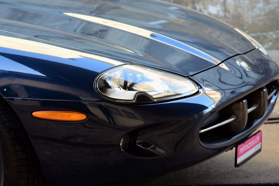 Jaguar XK8 Coupe