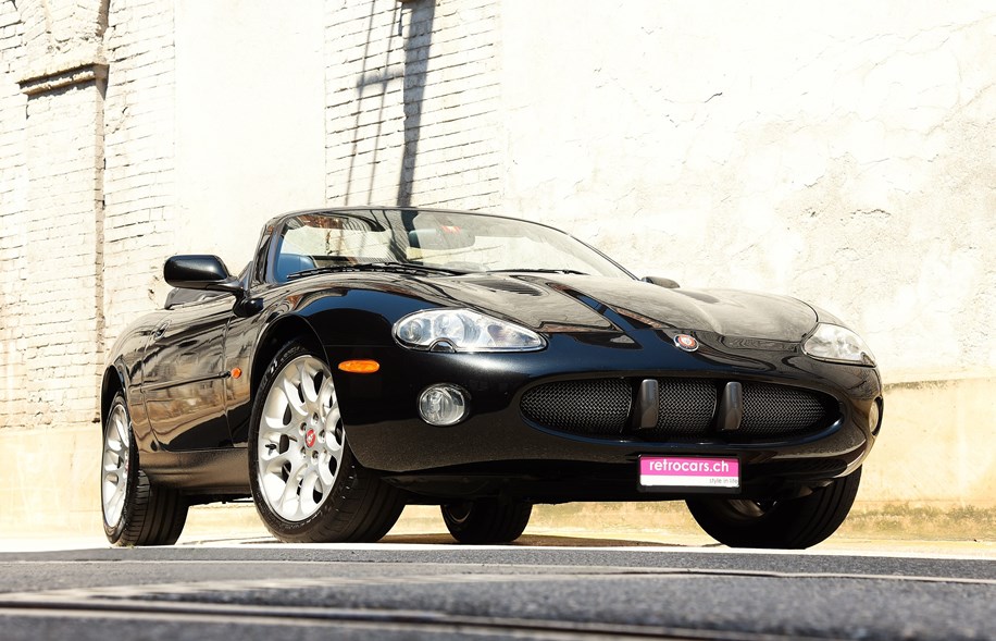Jaguar XKR