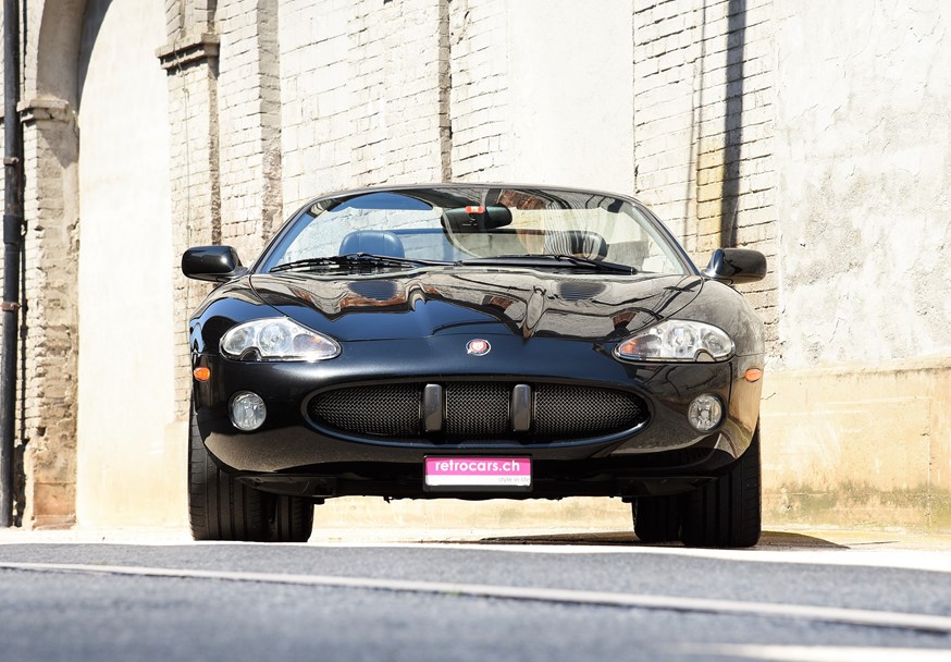 Jaguar XKR
