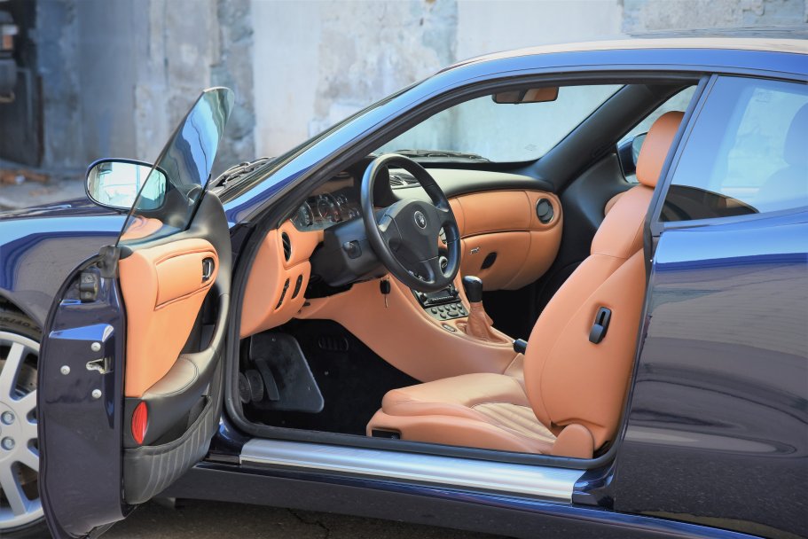 Maserati 3200