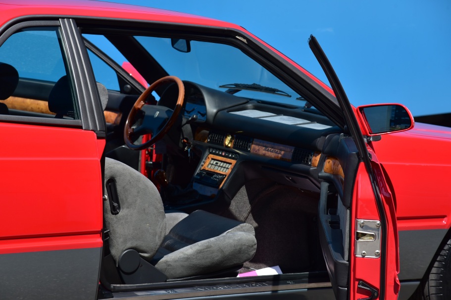 Maserati Karif