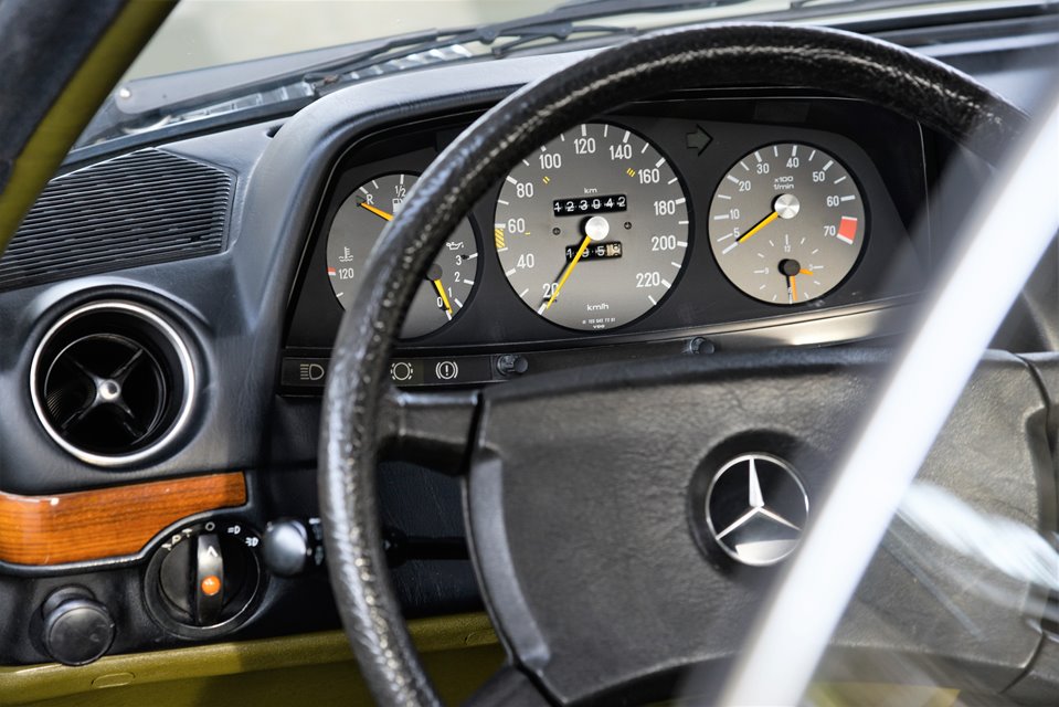 Mercedes Benz 280 CE