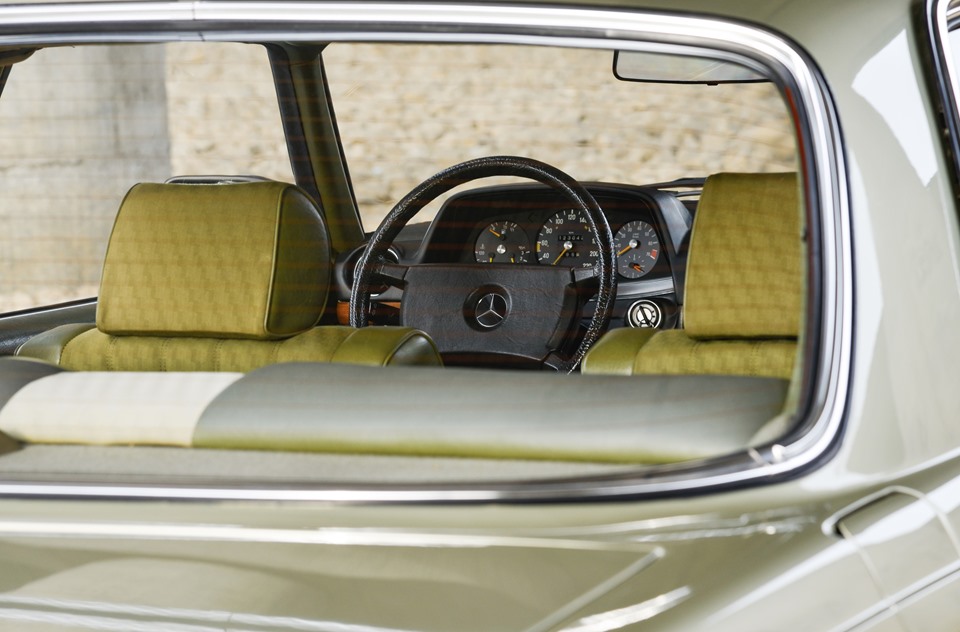 Mercedes Benz 280 CE