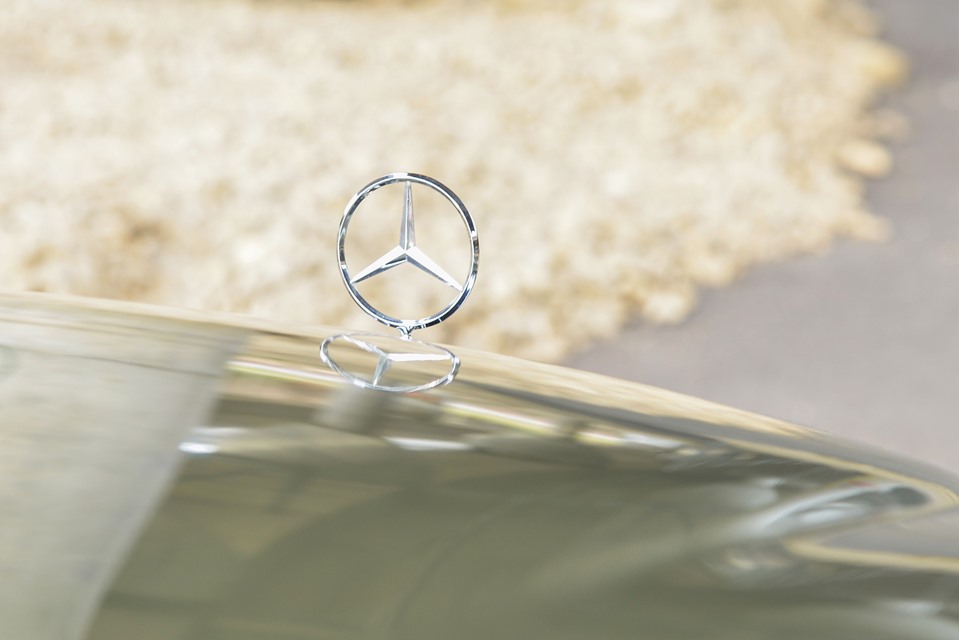 Mercedes Benz 280 CE