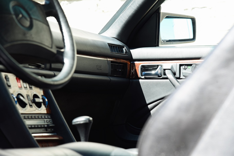 Mercedes Benz 560 SEC