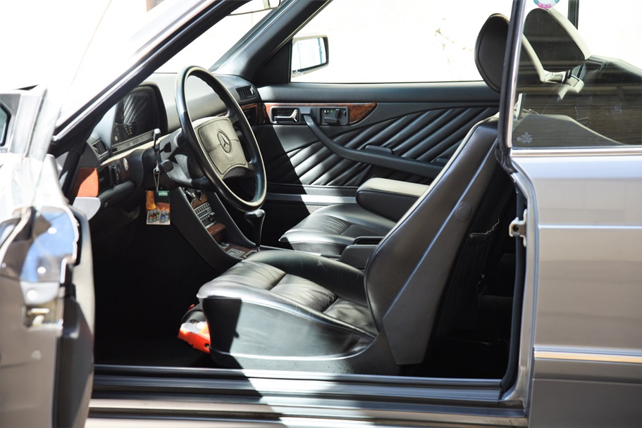Mercedes Benz 560 SEC