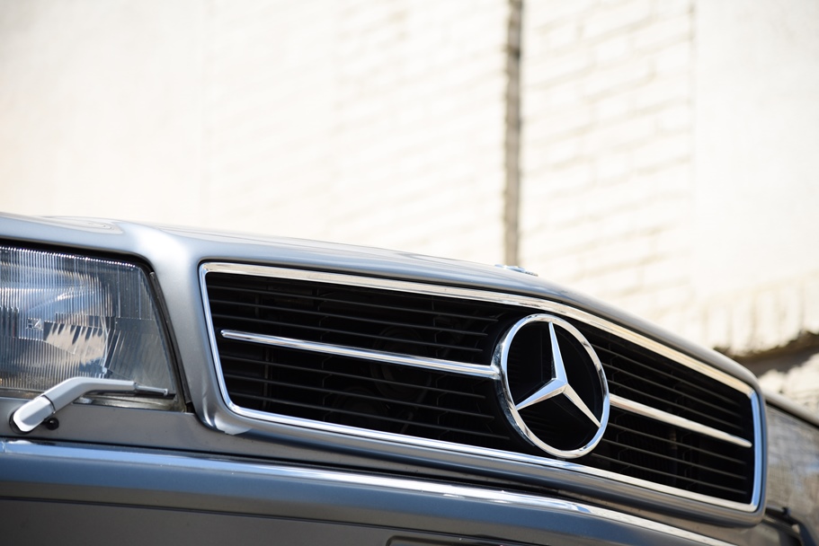Mercedes Benz 560 SEC
