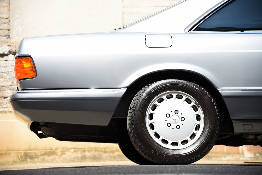 Mercedes Benz 560 SEC