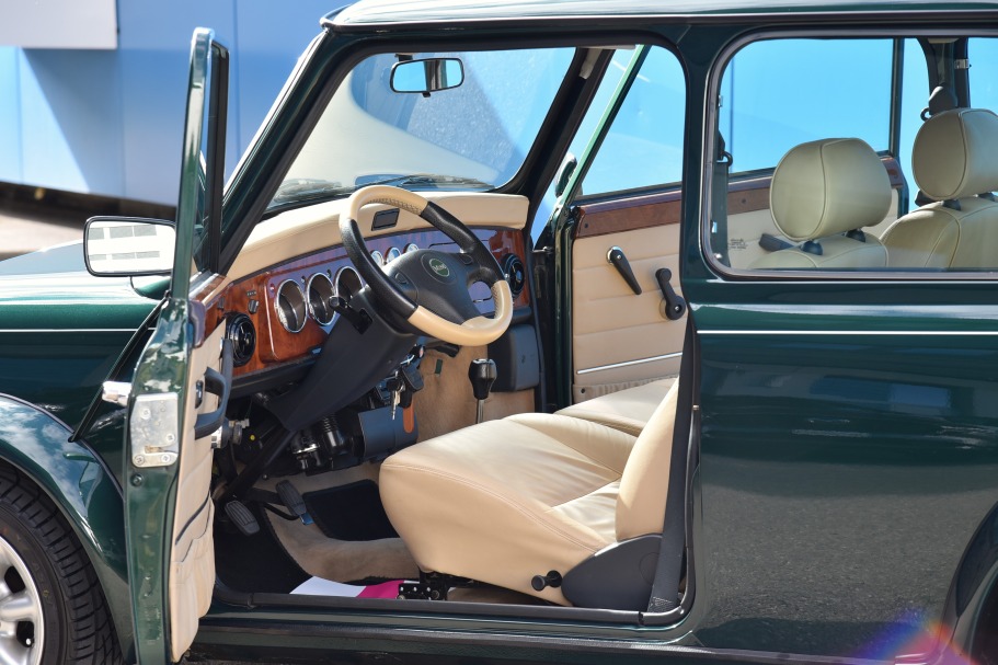 Mini Knightsbridge Final Edition