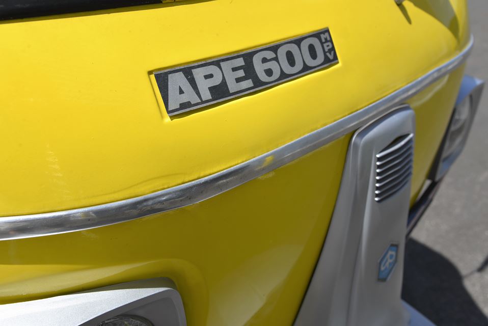 Piaggio Ape Calessino
