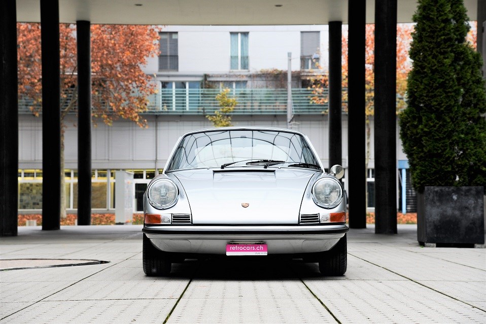 Porsche 911 2.2s