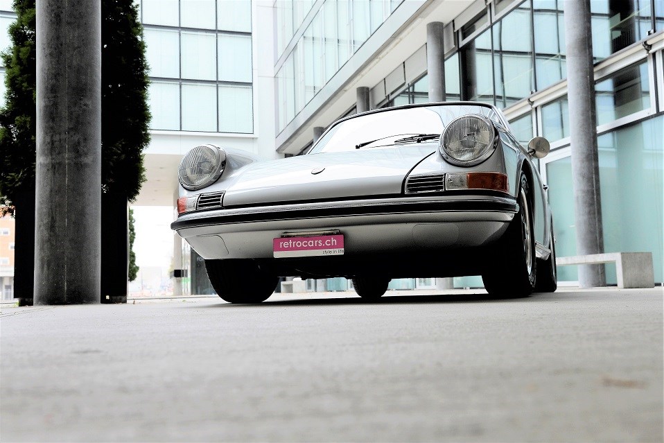 Porsche 911 2.2s
