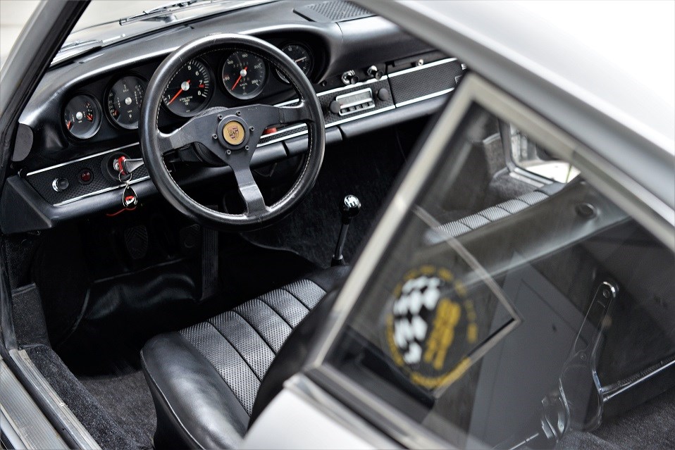 Porsche 911 2.2s