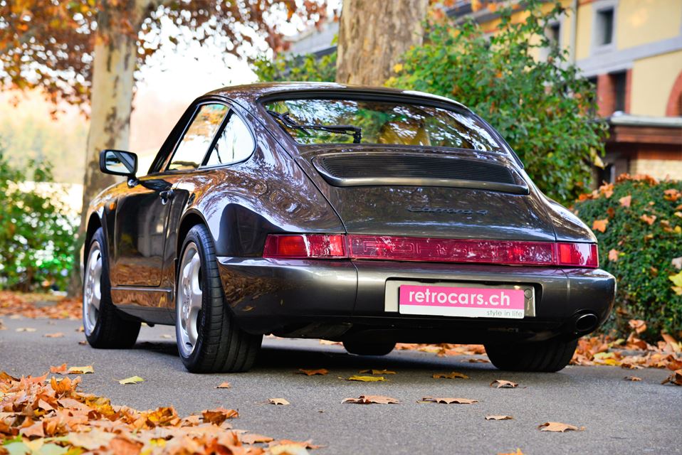Porsche 911 Carrera 4