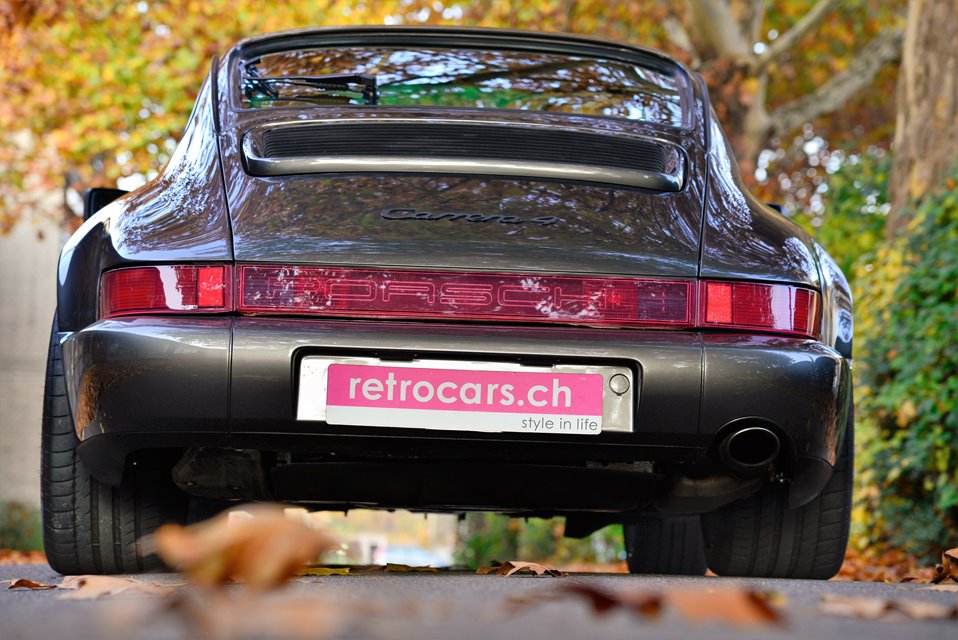 Porsche 911 Carrera 4