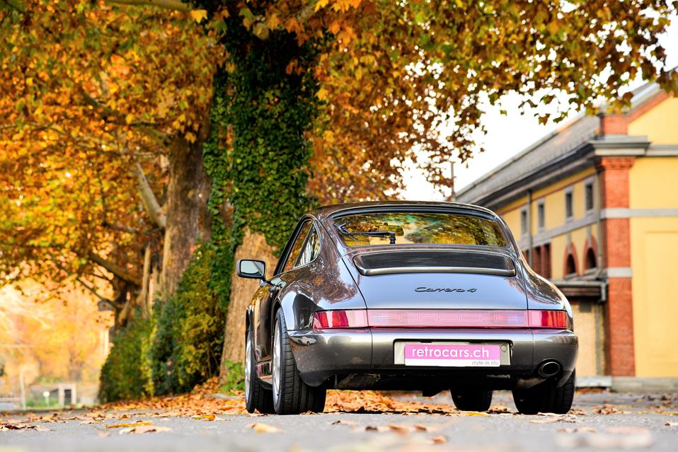 Porsche 911 Carrera 4