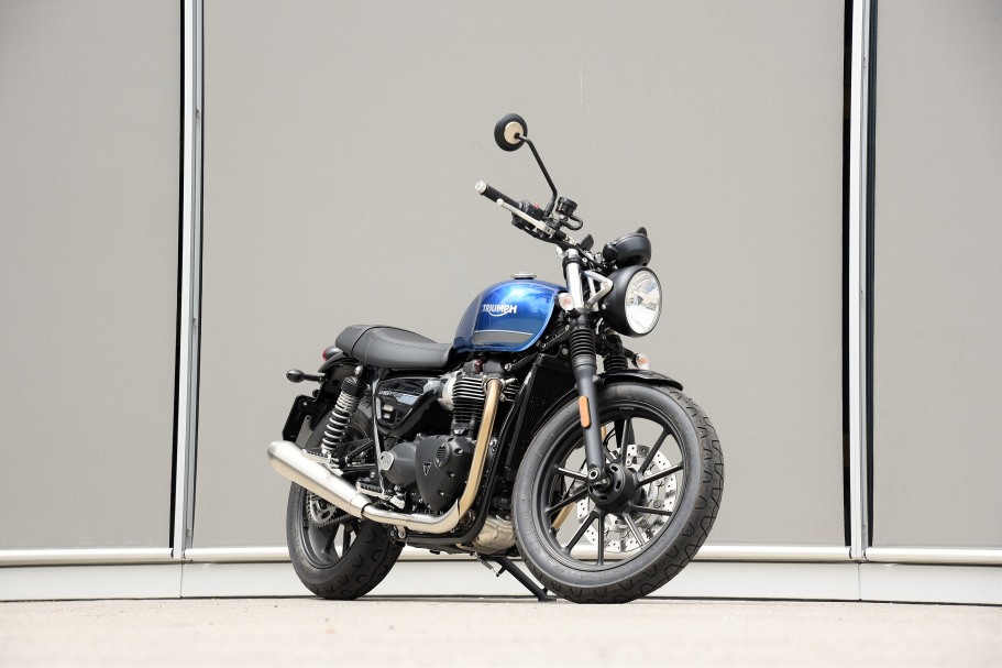 Triumph Steet Twin