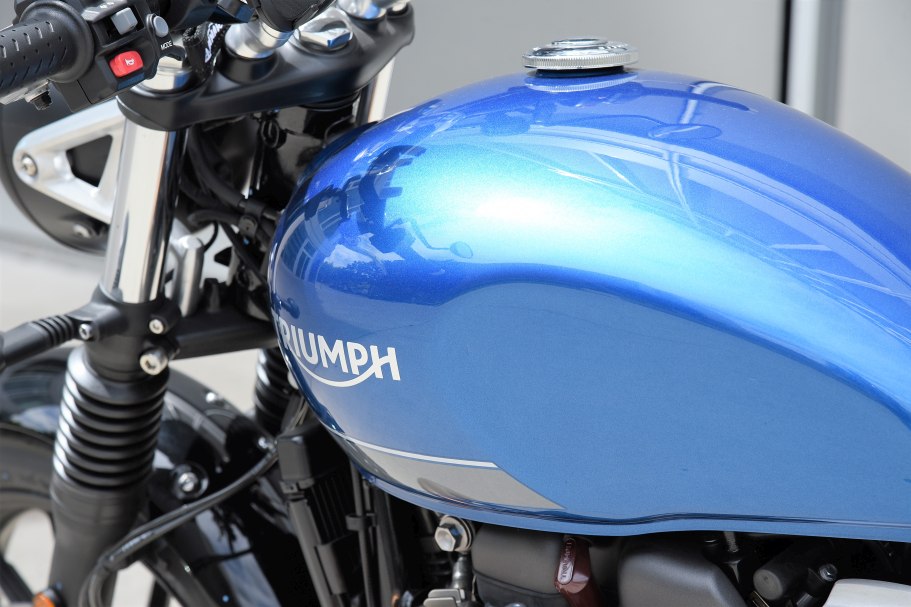 Triumph Steet Twin