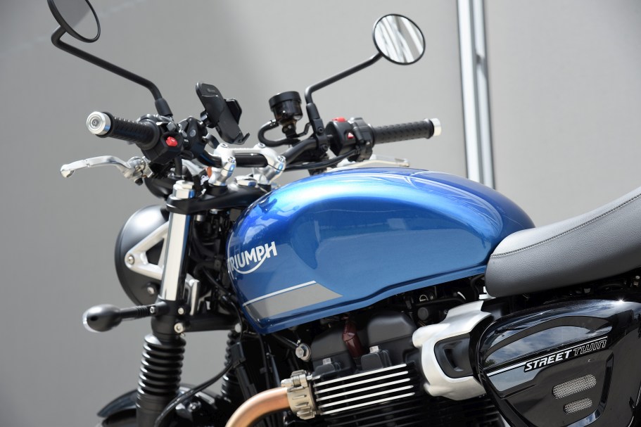Triumph Steet Twin