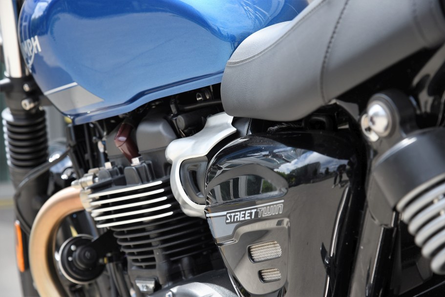 Triumph Steet Twin