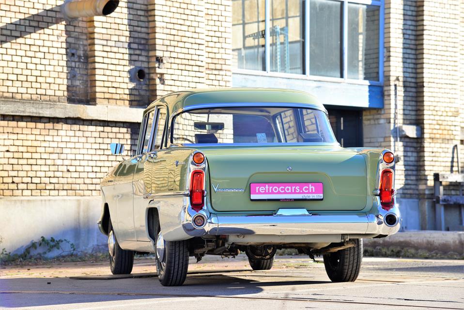 Vauxhall Victor FD Super