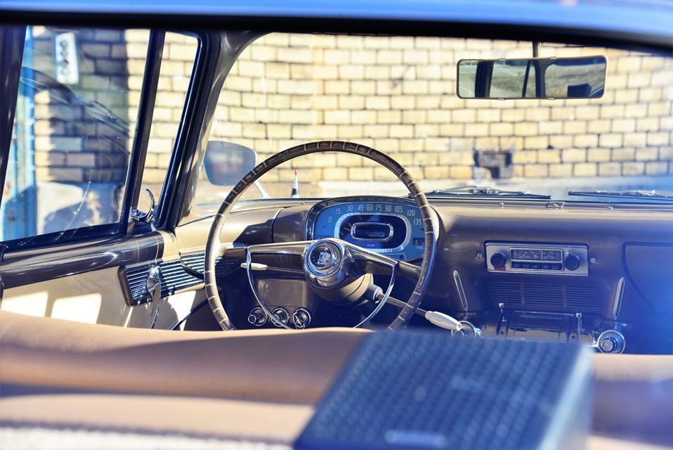 Vauxhall Victor FD Super