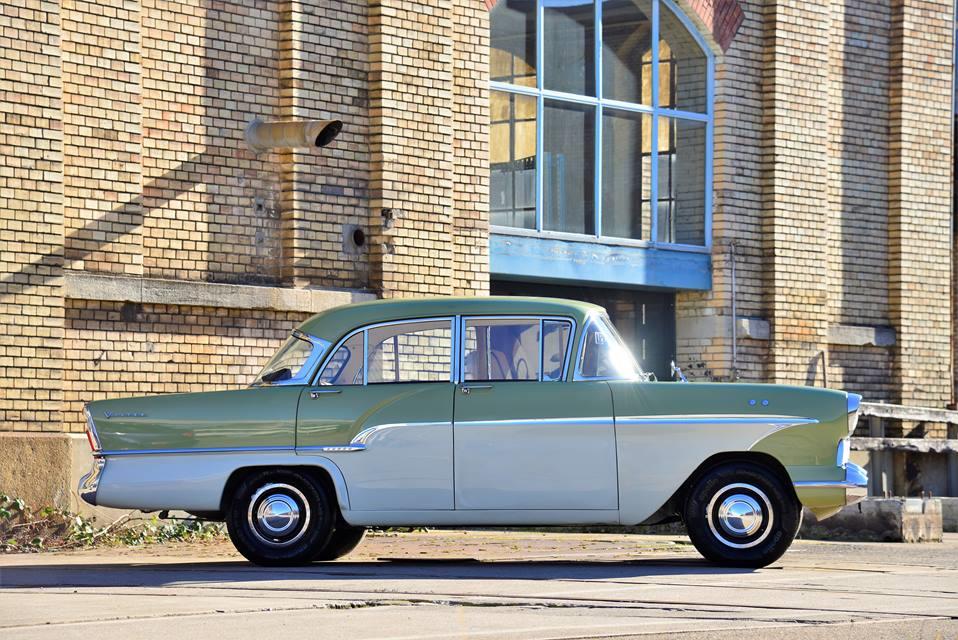Vauxhall Victor FD Super
